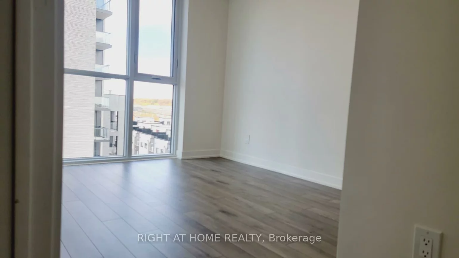 3079, Trafalgar, 1010 - JM Joshua Meadows, Oakville