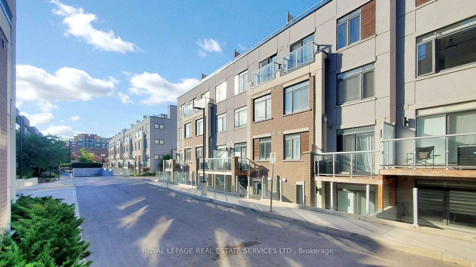 3058, Sixth, 1008 - GO Glenorchy, Oakville