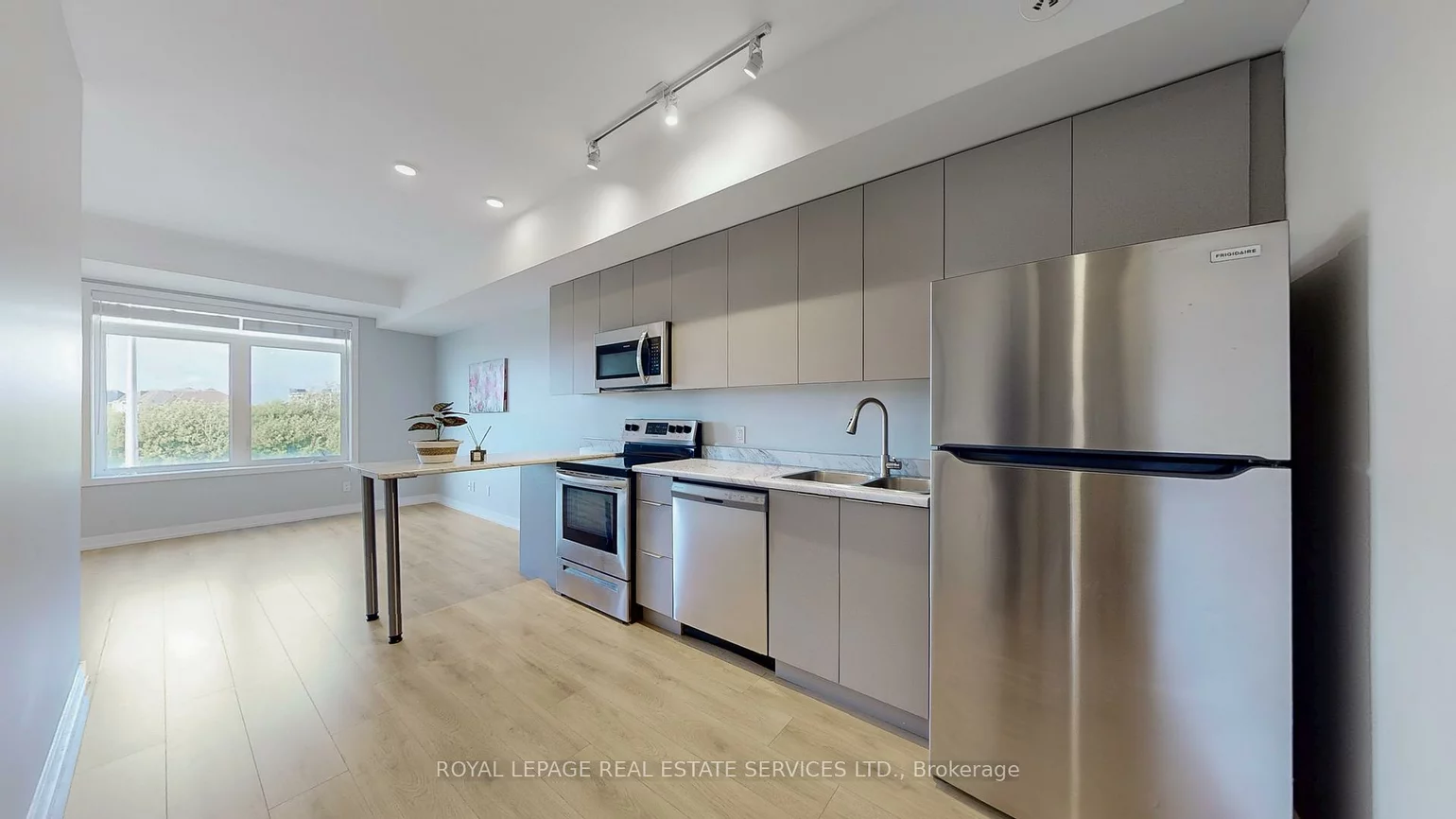 3058, Sixth, 1008 - GO Glenorchy, Oakville