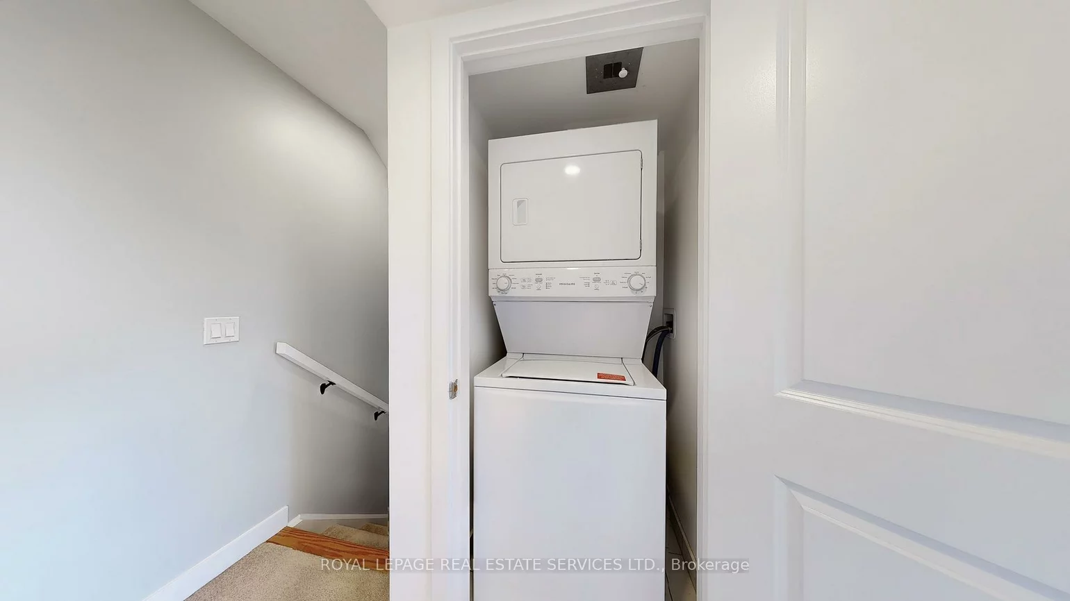 3058, Sixth, 1008 - GO Glenorchy, Oakville