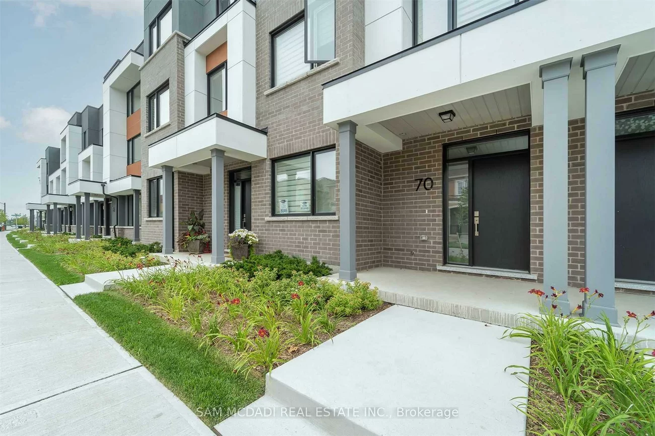 70, Huguenot, 1008 - GO Glenorchy, Oakville