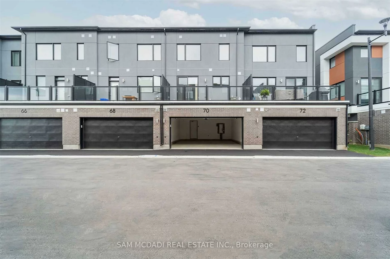 70, Huguenot, 1008 - GO Glenorchy, Oakville