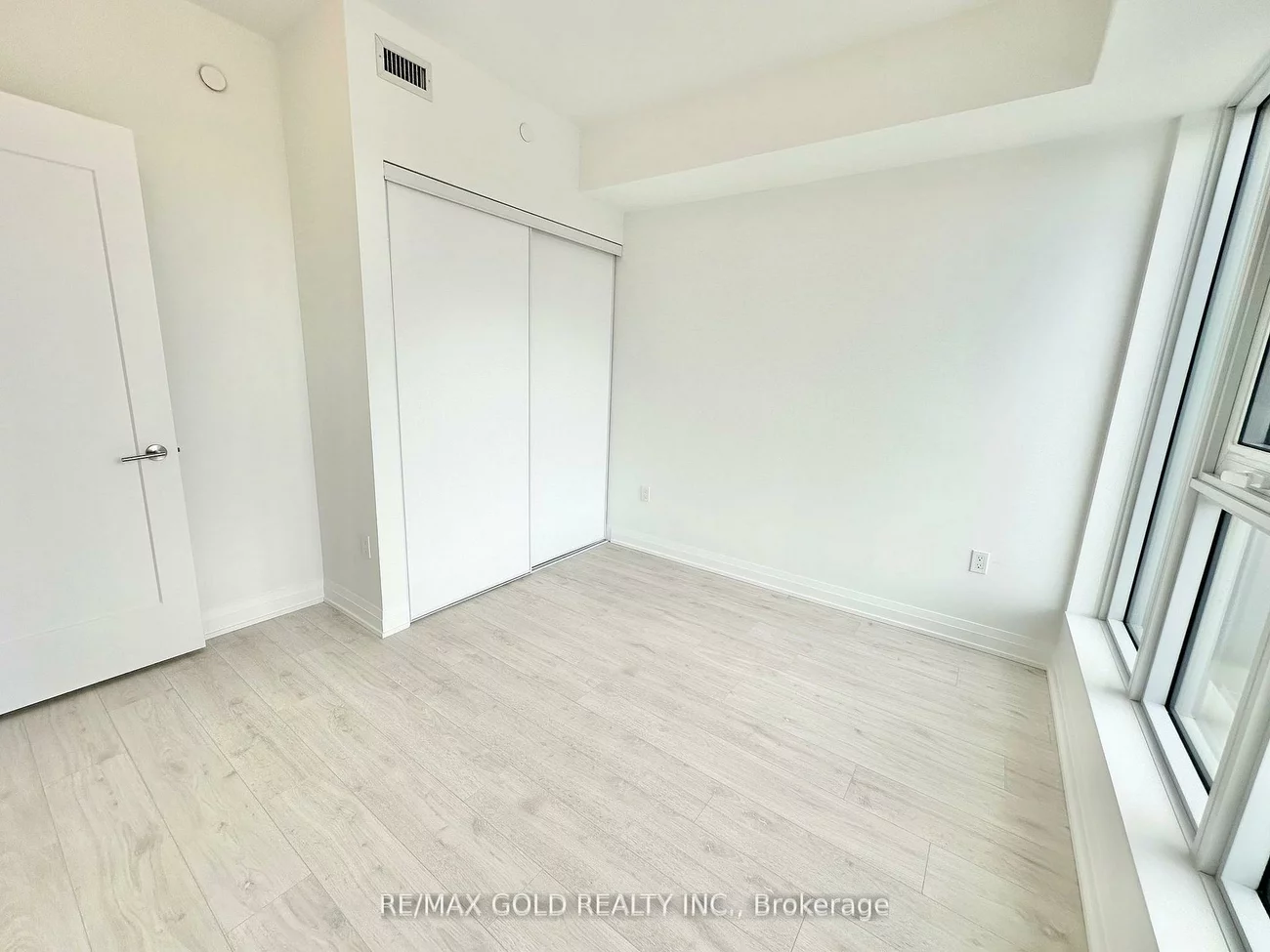 412, Silver Maple, 1010 - JM Joshua Meadows, Oakville