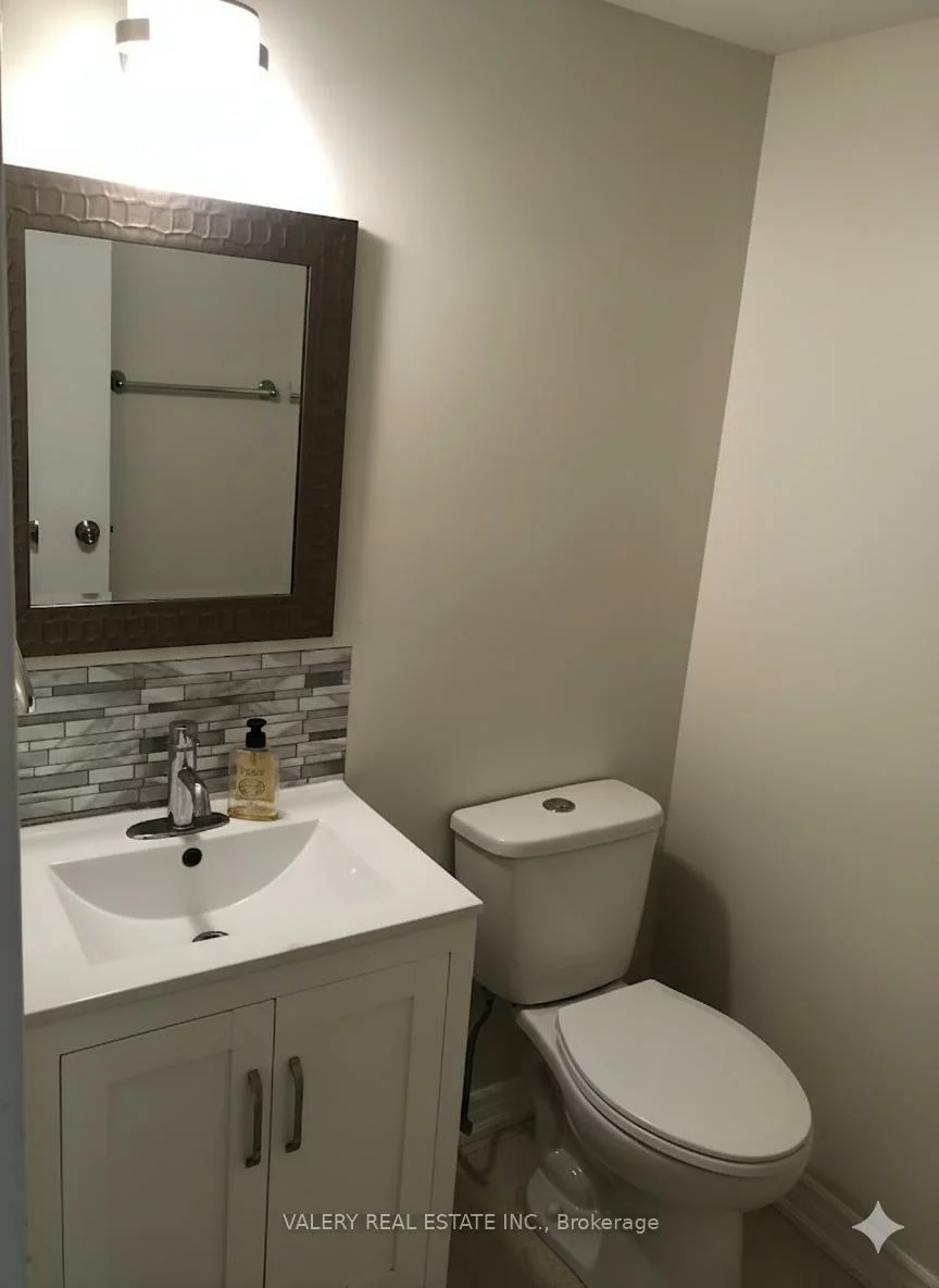 1300, Marlborough, 1005 - FA Falgarwood, Oakville