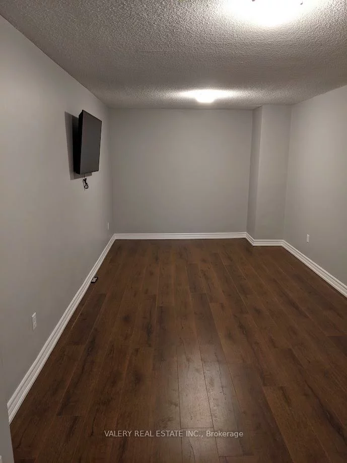 1300, Marlborough, 1005 - FA Falgarwood, Oakville