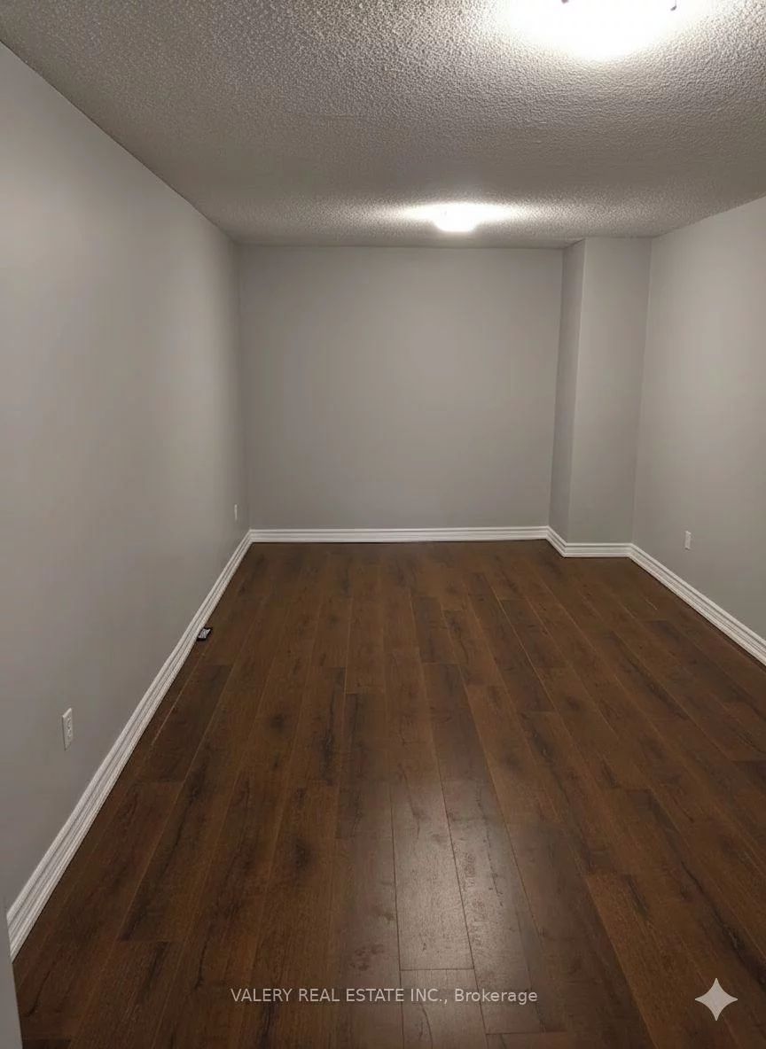 1300, Marlborough, 1005 - FA Falgarwood, Oakville