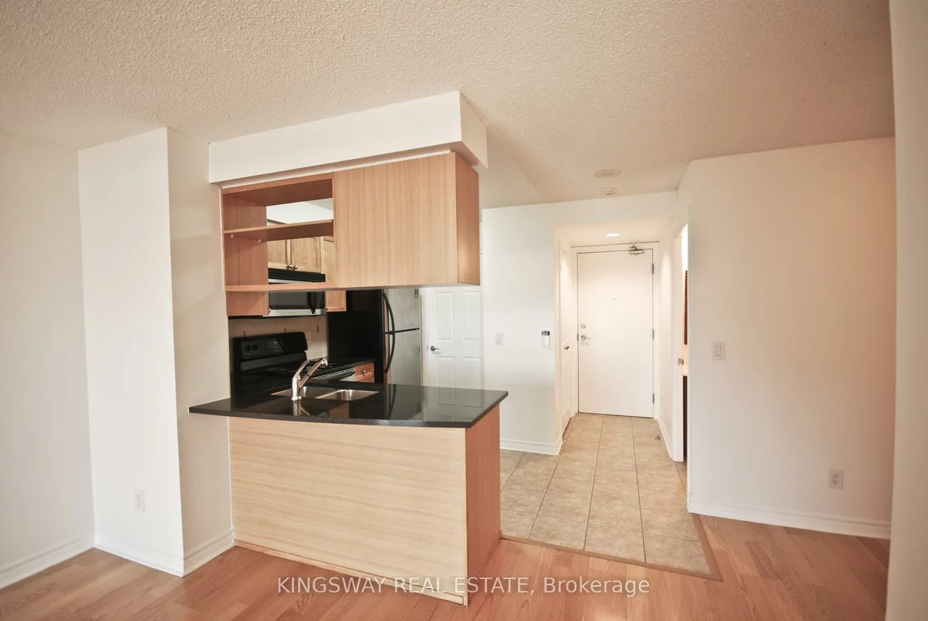 2391, Central Park, 1015 - RO River Oaks, Oakville