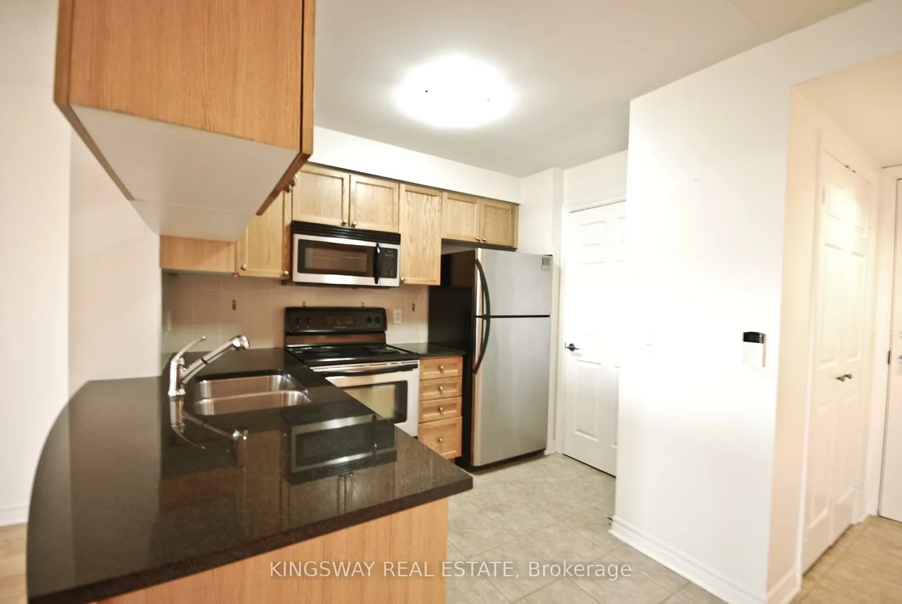 2391, Central Park, 1015 - RO River Oaks, Oakville