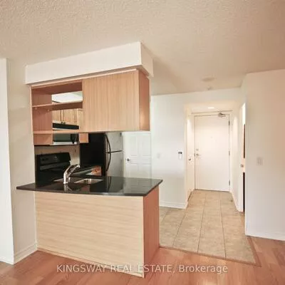 2391, Central Park, 1015 - RO River Oaks, Oakville