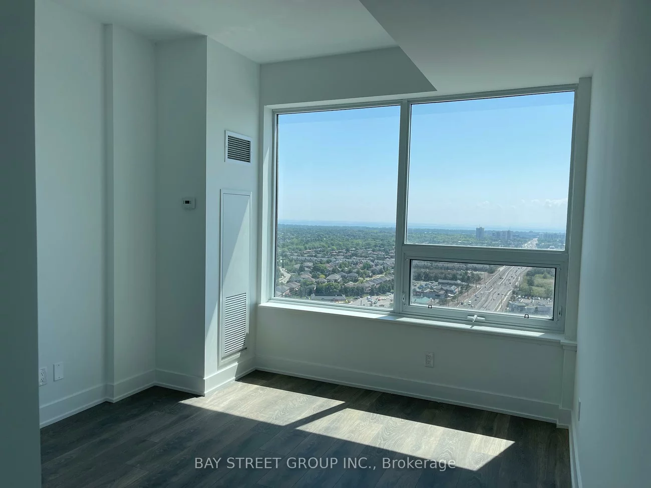 297, OAK WALK, 1015 - RO River Oaks, Oakville