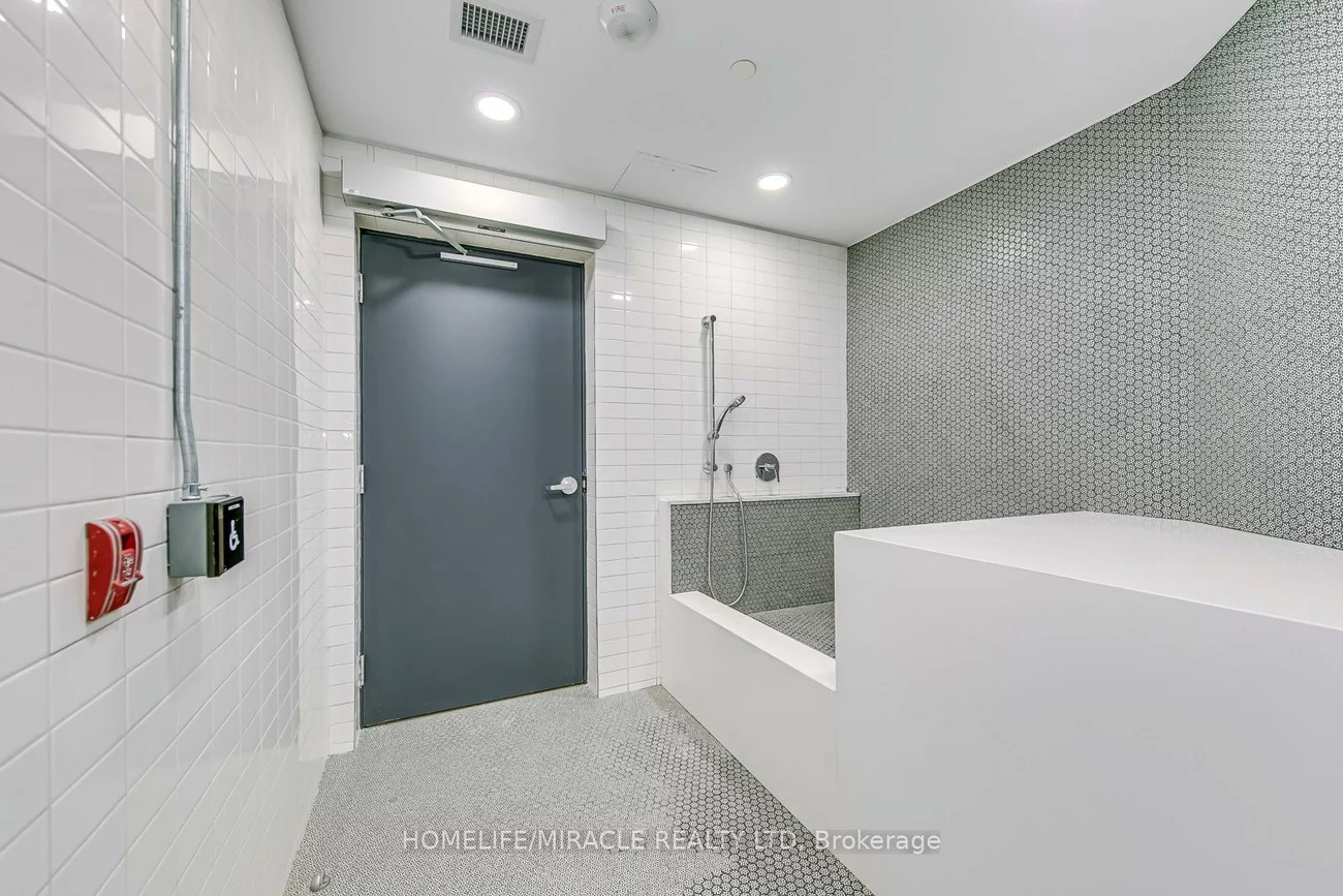 405, Dundas, 1008 - GO Glenorchy, Oakville