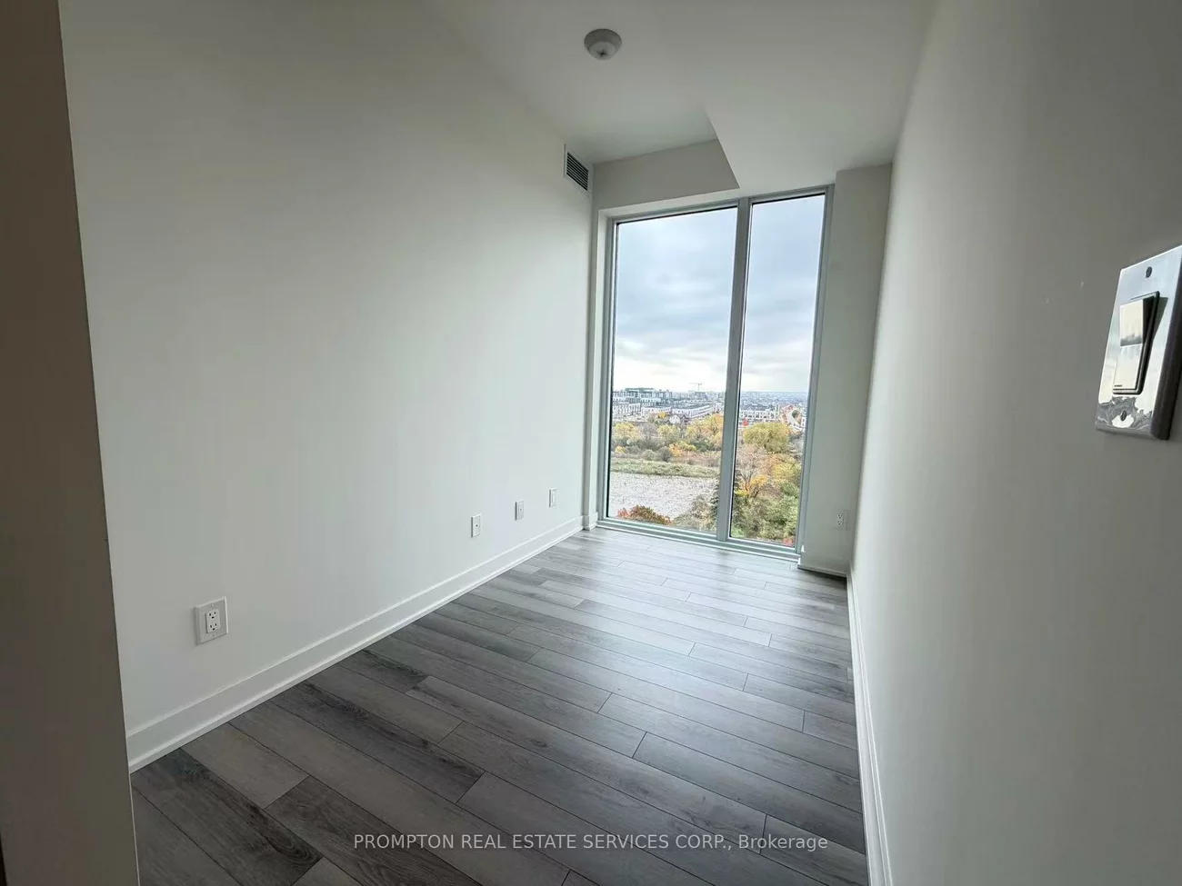 3071, Trafalgar, 1010 - JM Joshua Meadows, Oakville