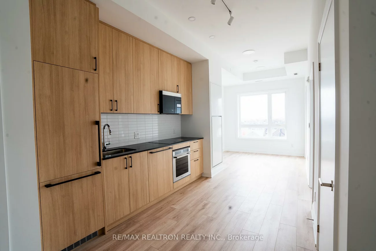 3250, Carding Mill, 1008 - GO Glenorchy, Oakville