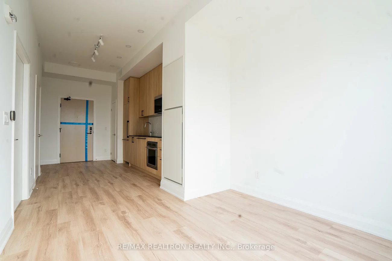 3250, Carding Mill, 1008 - GO Glenorchy, Oakville