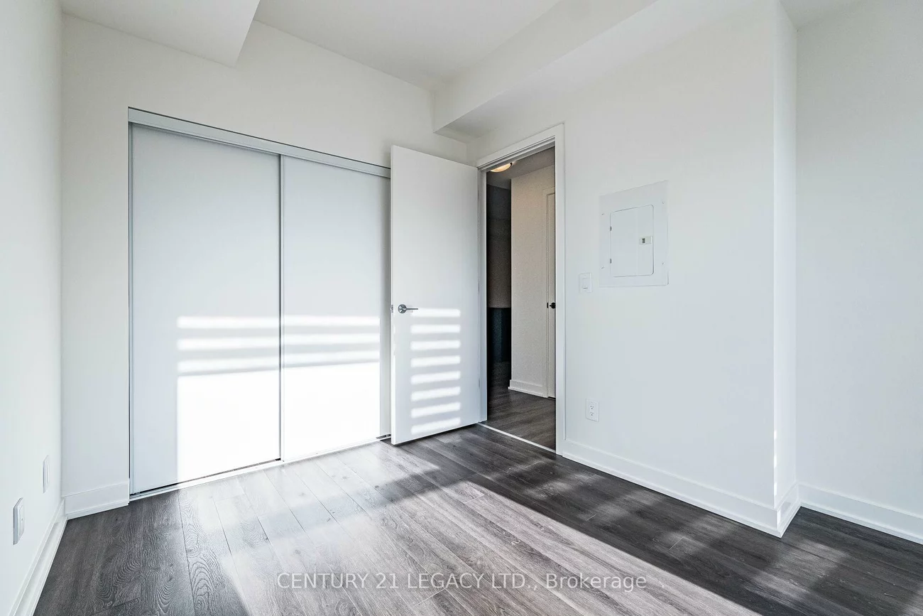 3071, Trafalgar, 1010 - JM Joshua Meadows, Oakville