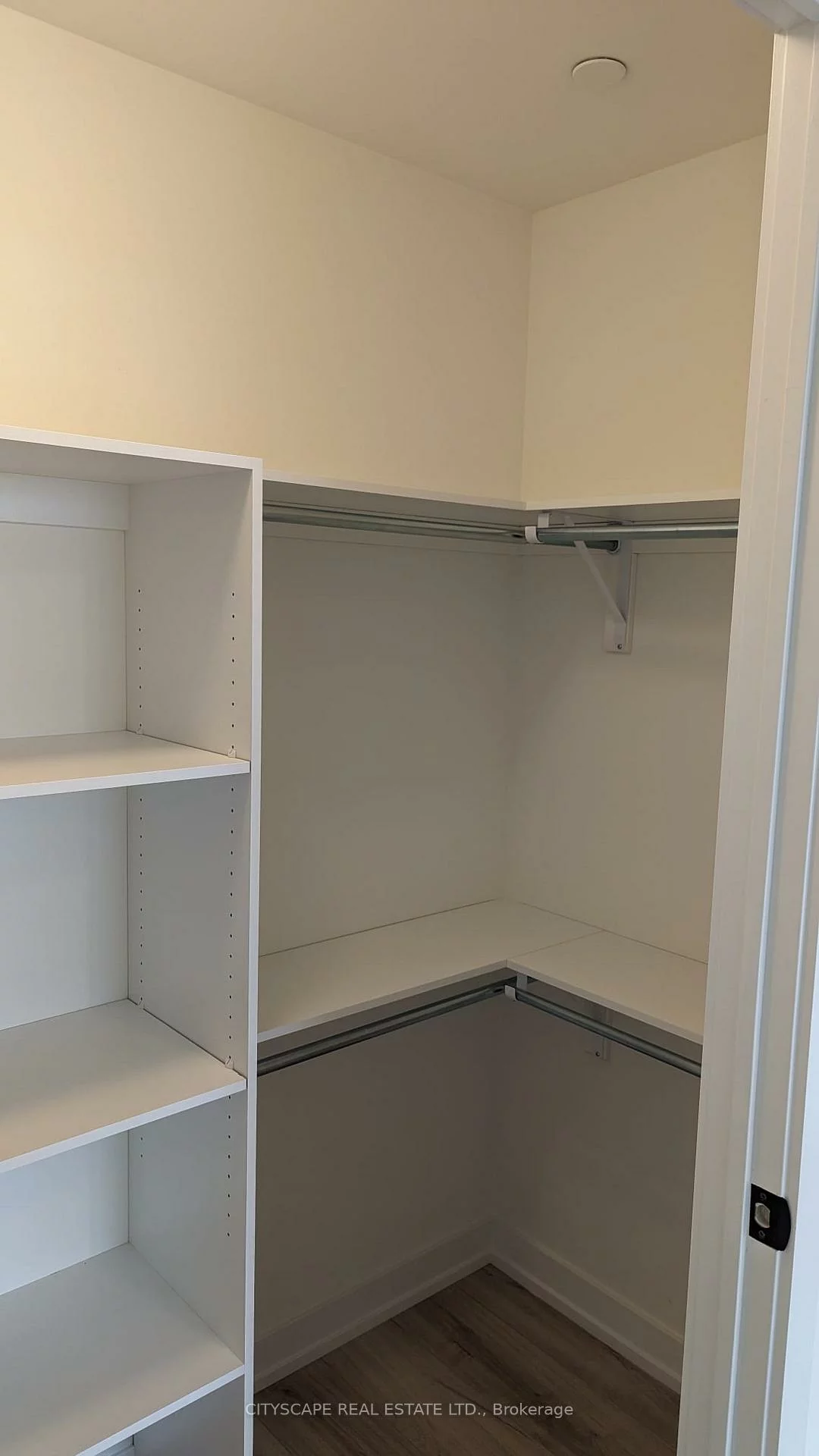 345, Wheat Boom, 1010 - JM Joshua Meadows, Oakville