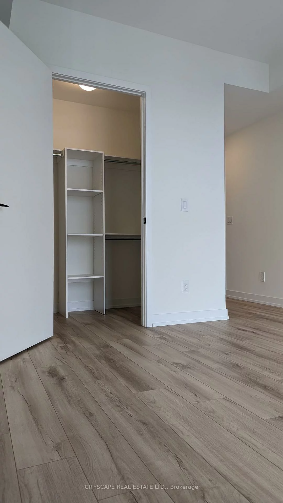 345, Wheat Boom, 1010 - JM Joshua Meadows, Oakville