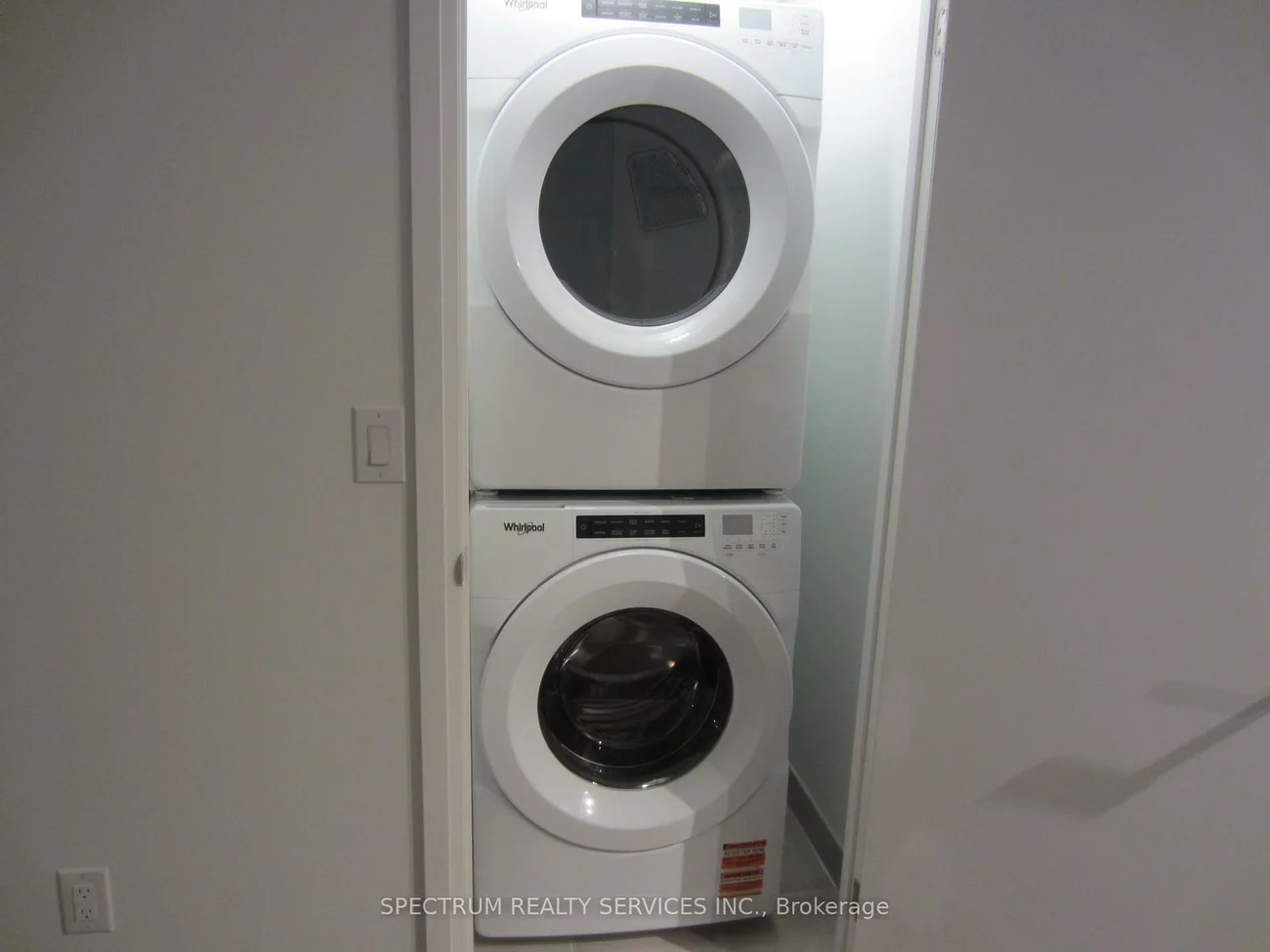 3250, Carding Mill, 1008 - GO Glenorchy, Oakville