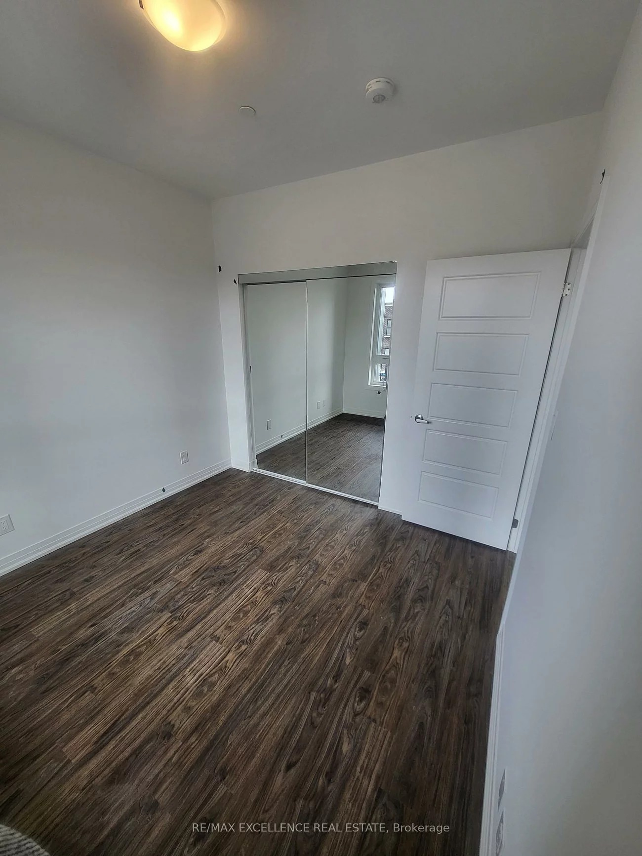 3285, Carding Mill, 1008 - GO Glenorchy, Oakville