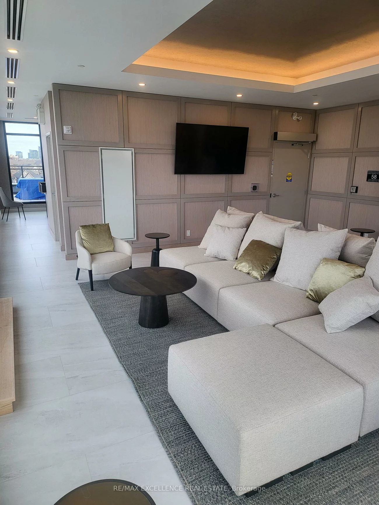 3285, Carding Mill, 1008 - GO Glenorchy, Oakville