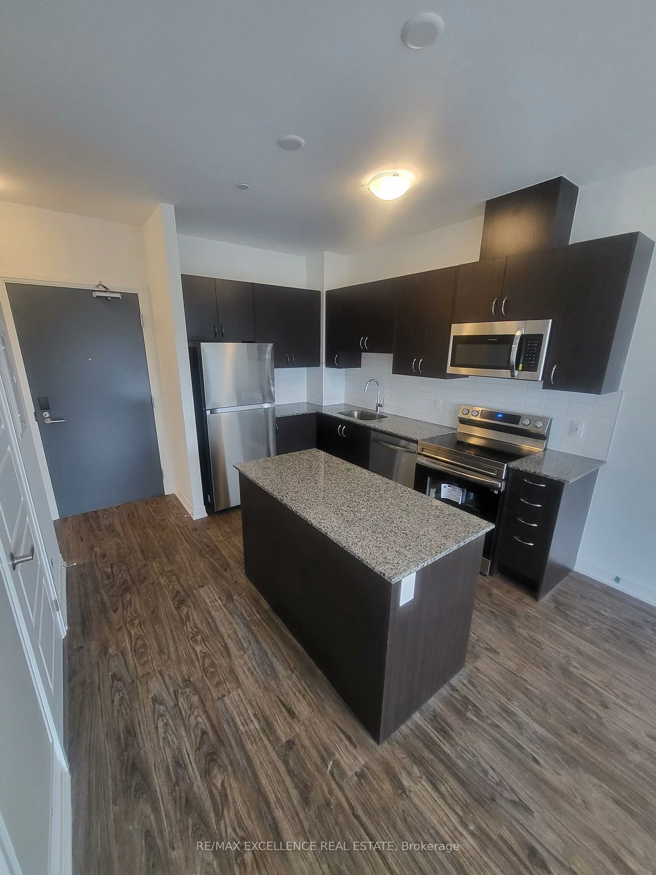 3285, Carding Mill, 1008 - GO Glenorchy, Oakville