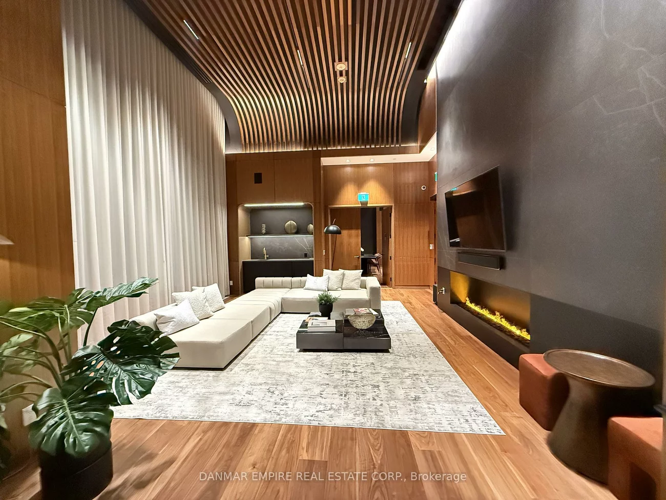 3240, William Coltson, 1010 - JM Joshua Meadows, Oakville