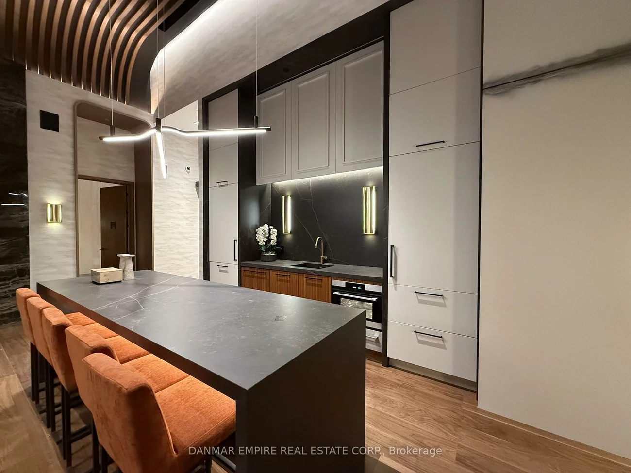 3240, William Coltson, 1010 - JM Joshua Meadows, Oakville