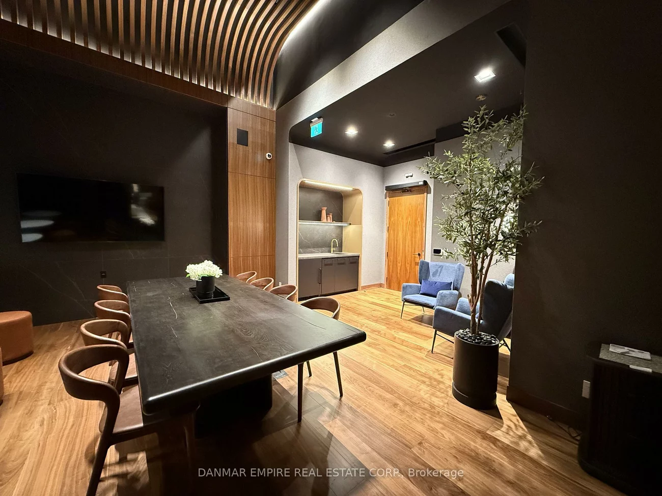 3240, William Coltson, 1010 - JM Joshua Meadows, Oakville