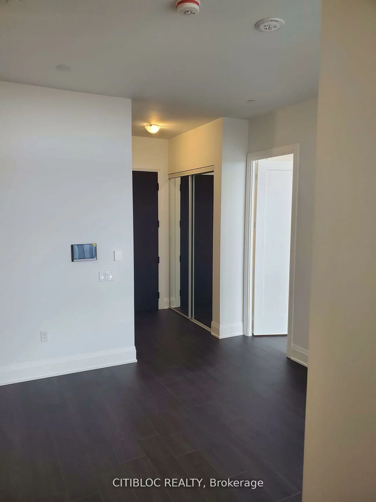 412, Silver Maple, 1010 - JM Joshua Meadows, Oakville