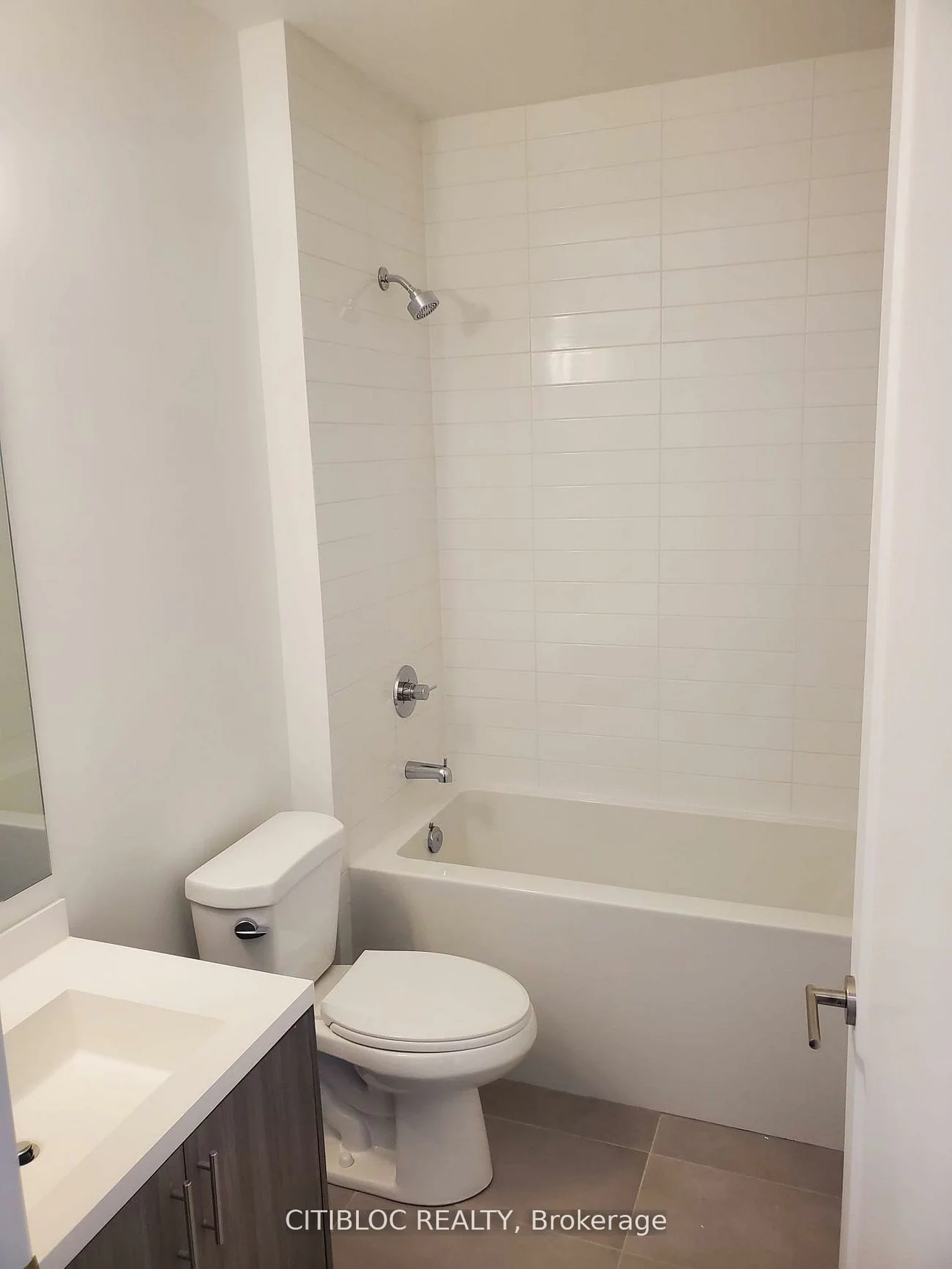 412, Silver Maple, 1010 - JM Joshua Meadows, Oakville