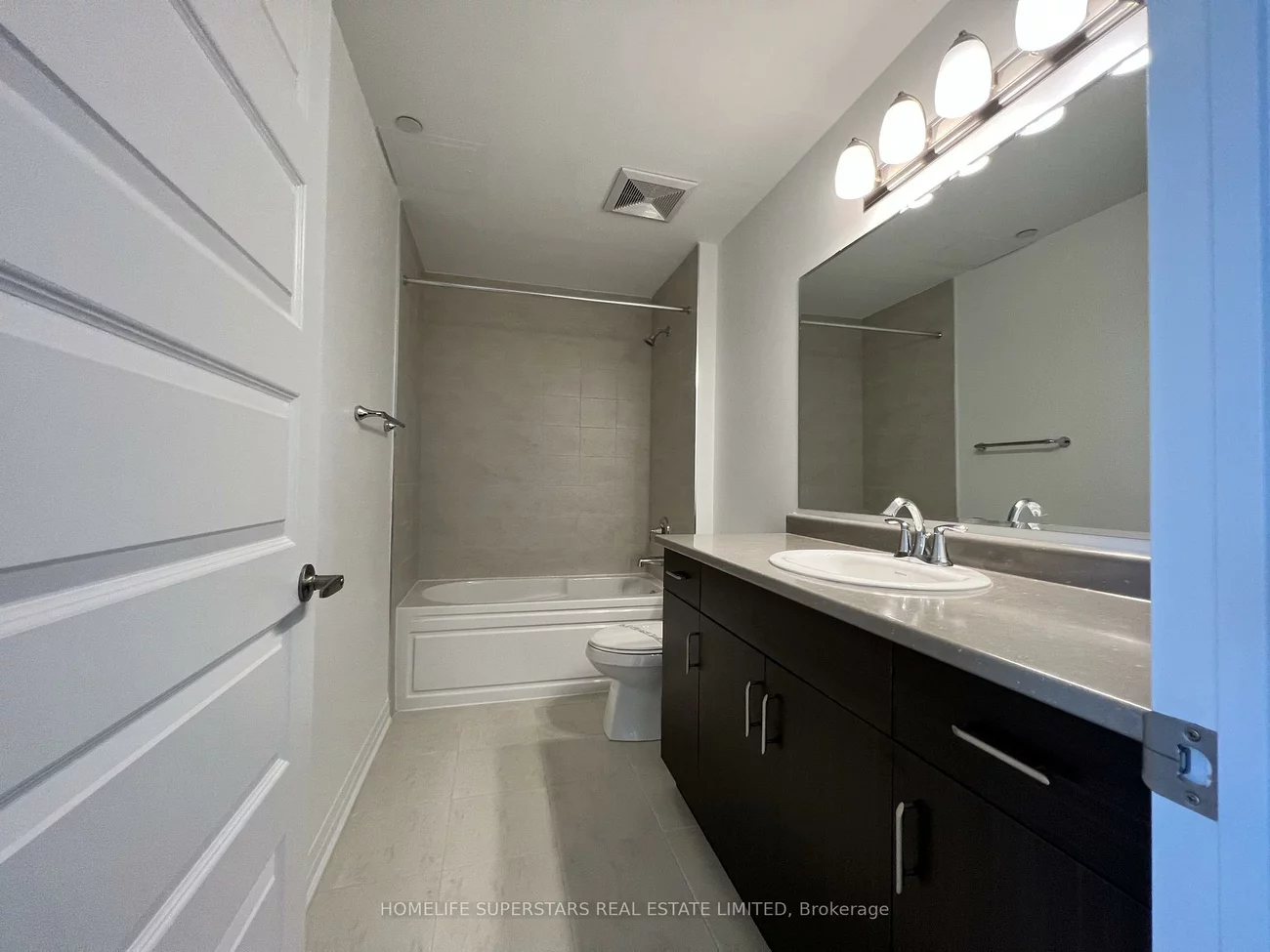 95, Dundas, 1008 - GO Glenorchy, Oakville