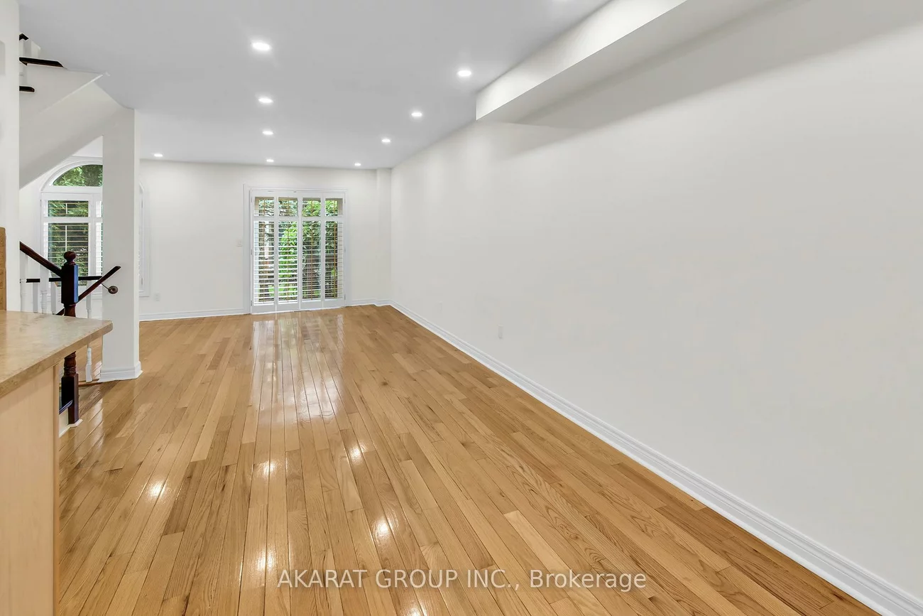 2250, Rockingham, 1009 - JC Joshua Creek, Oakville