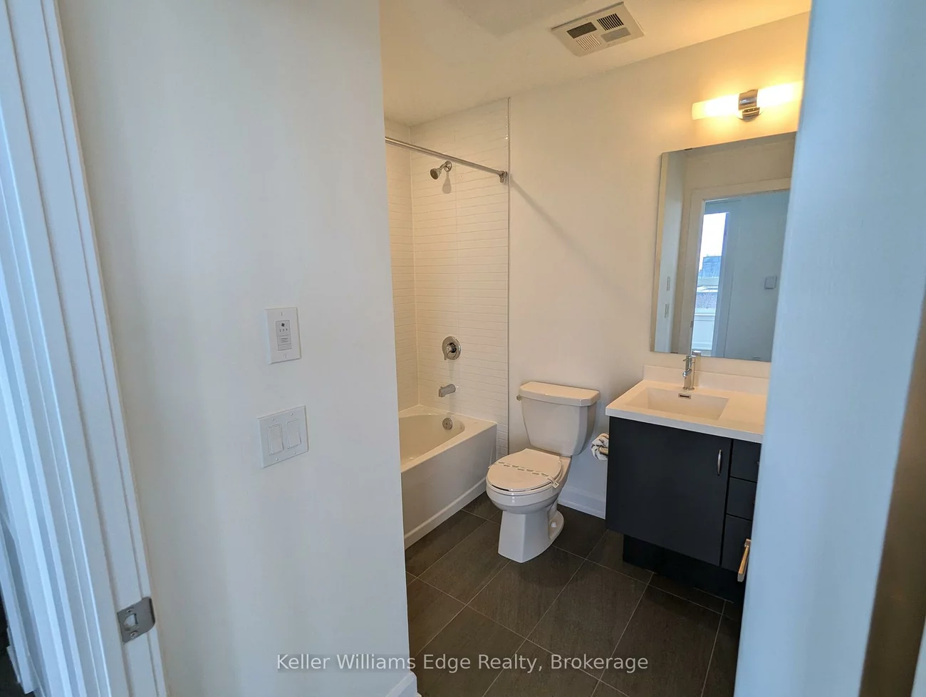 3220, William Coltson, 1010 - JM Joshua Meadows, Oakville