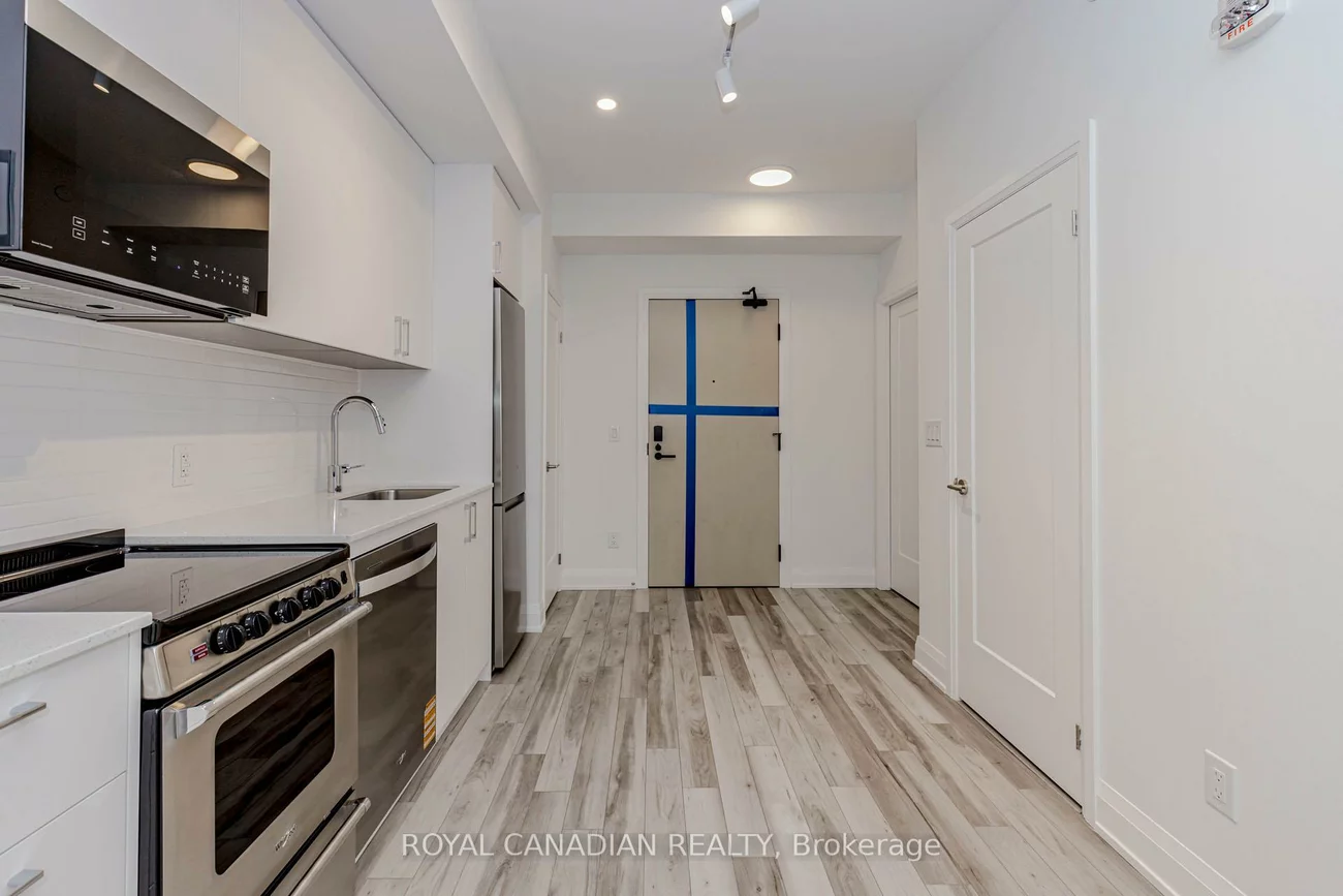 3250, Carding Mill, 1008 - GO Glenorchy, Oakville