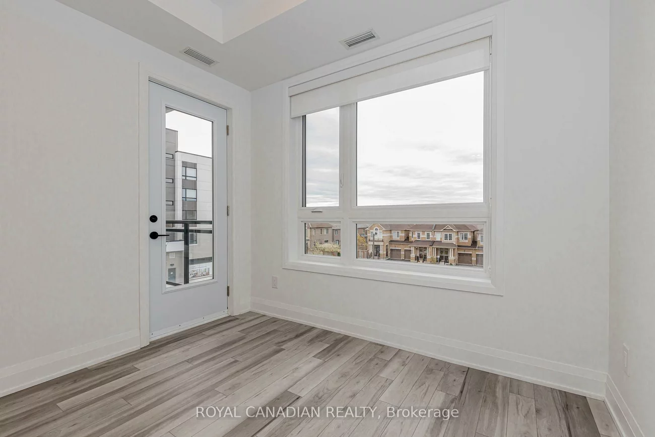 3250, Carding Mill, 1008 - GO Glenorchy, Oakville