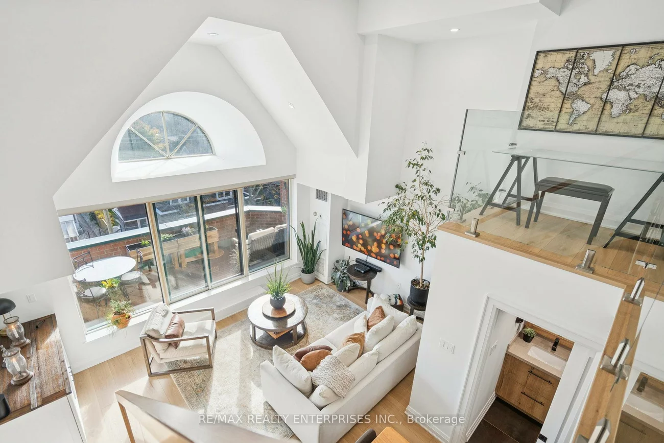 185, Robinson, 1013 - OO Old Oakville, Oakville