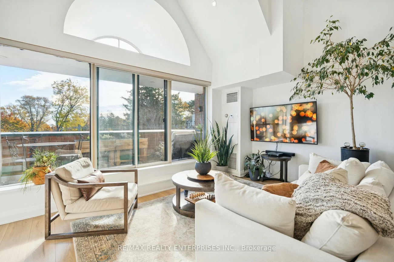 185, Robinson, 1013 - OO Old Oakville, Oakville