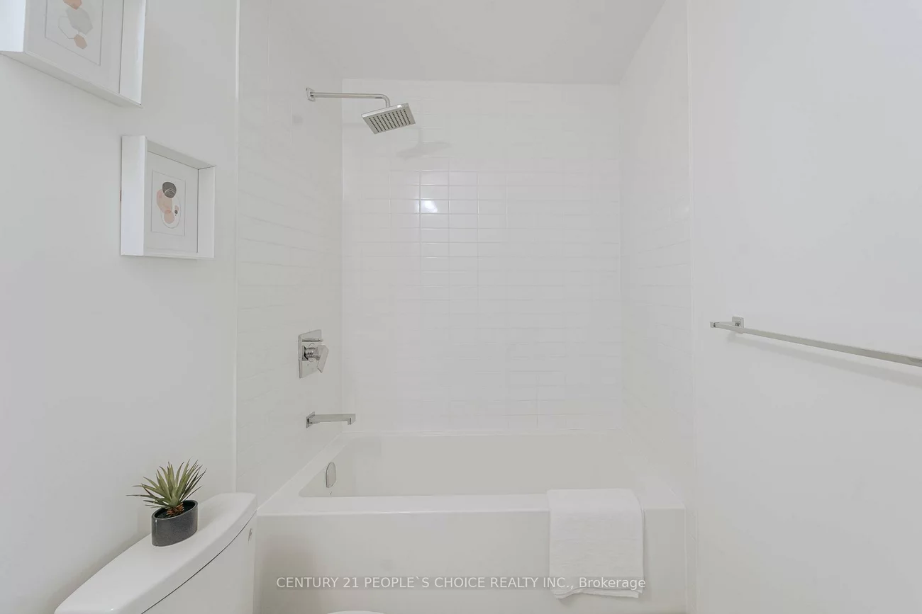 2489, Taunton, 1015 - RO River Oaks, Oakville