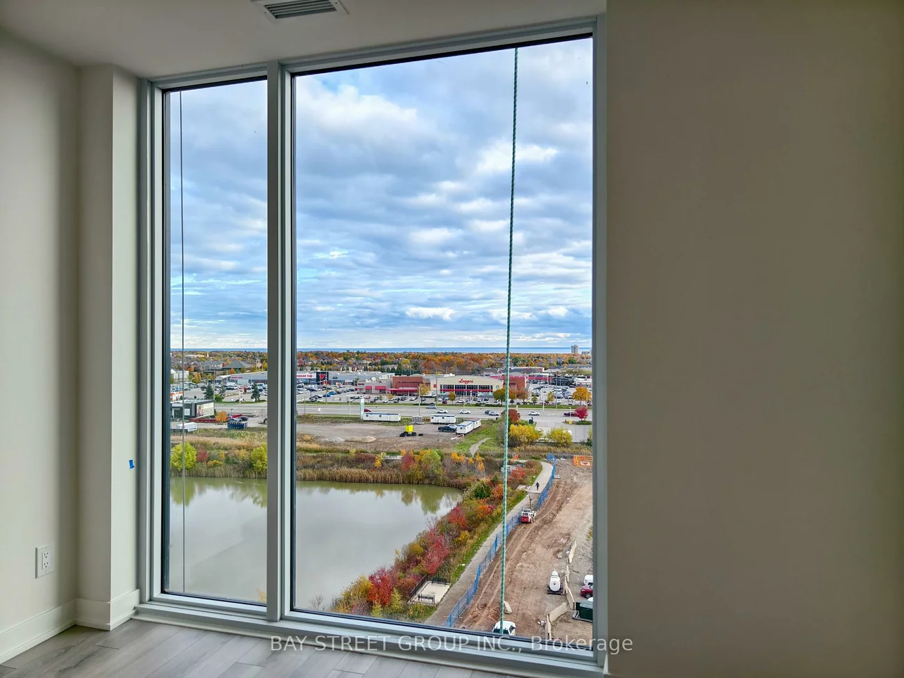 3071, Trafalgar, 1010 - JM Joshua Meadows, Oakville