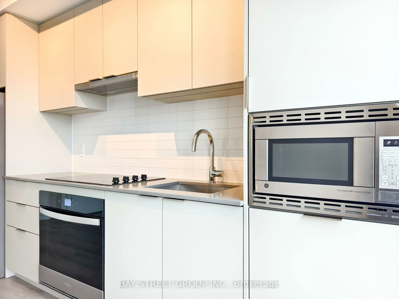 3071, Trafalgar, 1010 - JM Joshua Meadows, Oakville