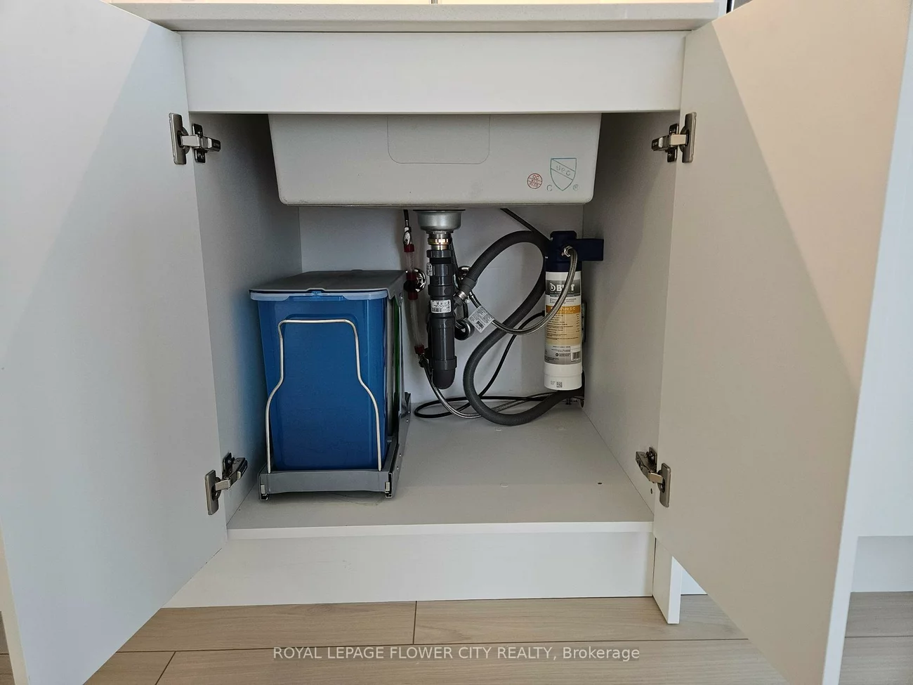 3071, Trafalgar, 1010 - JM Joshua Meadows, Oakville