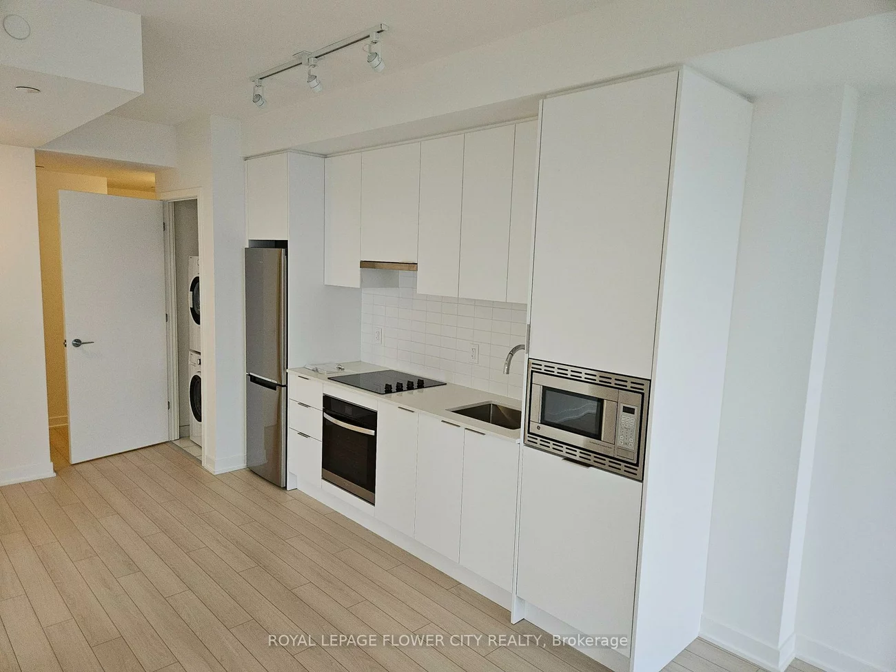 3071, Trafalgar, 1010 - JM Joshua Meadows, Oakville