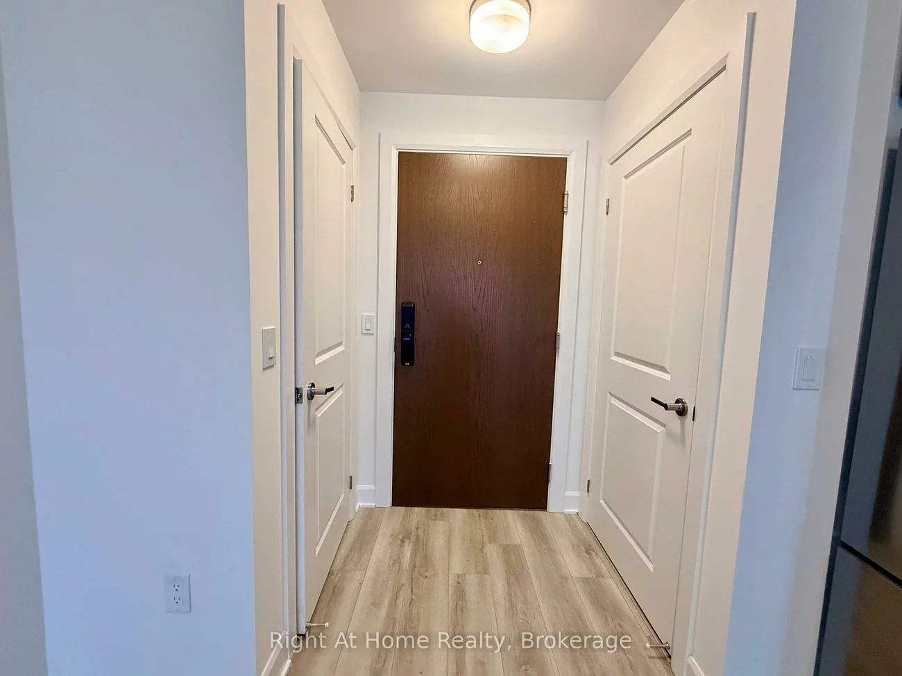 3240, William Coltson, 1010 - JM Joshua Meadows, Oakville