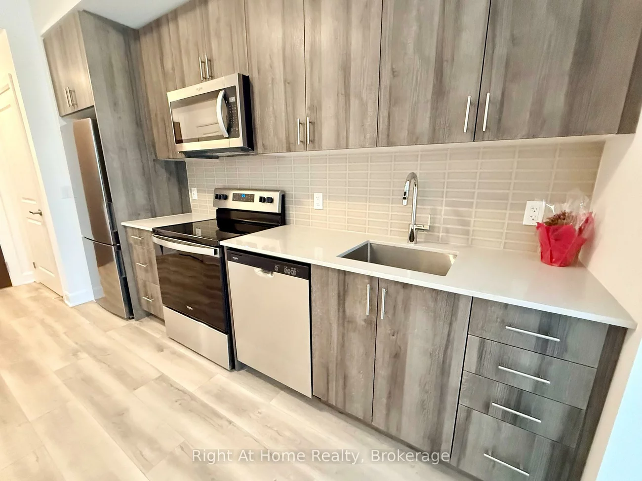 3240, William Coltson, 1010 - JM Joshua Meadows, Oakville