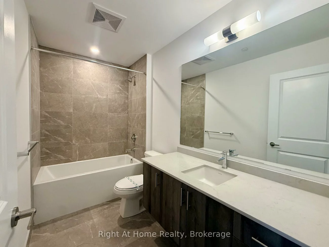 3240, William Coltson, 1010 - JM Joshua Meadows, Oakville