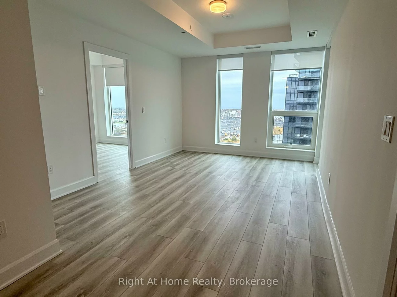 3240, William Coltson, 1010 - JM Joshua Meadows, Oakville