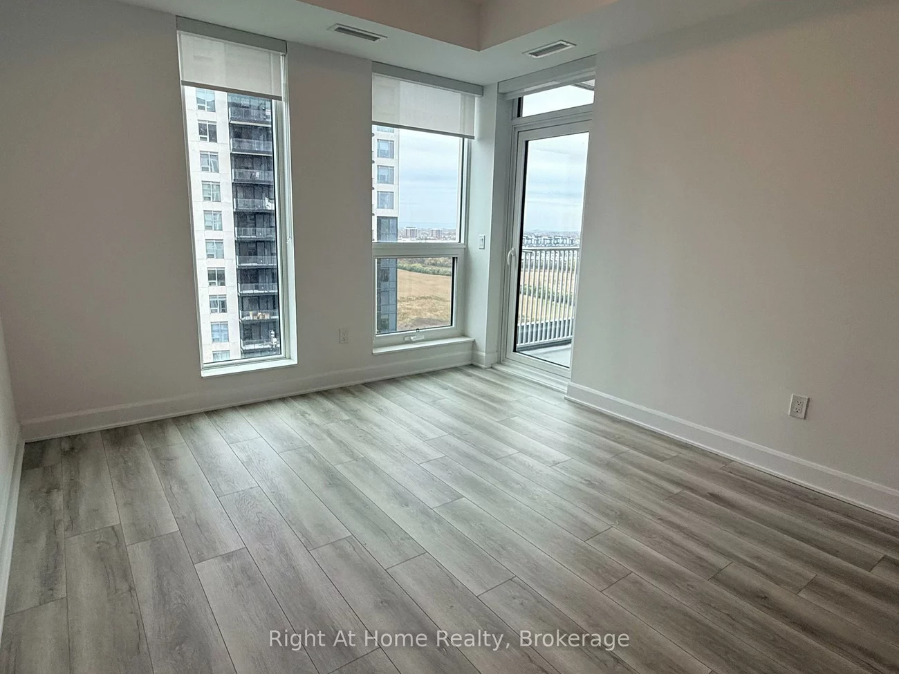 3240, William Coltson, 1010 - JM Joshua Meadows, Oakville