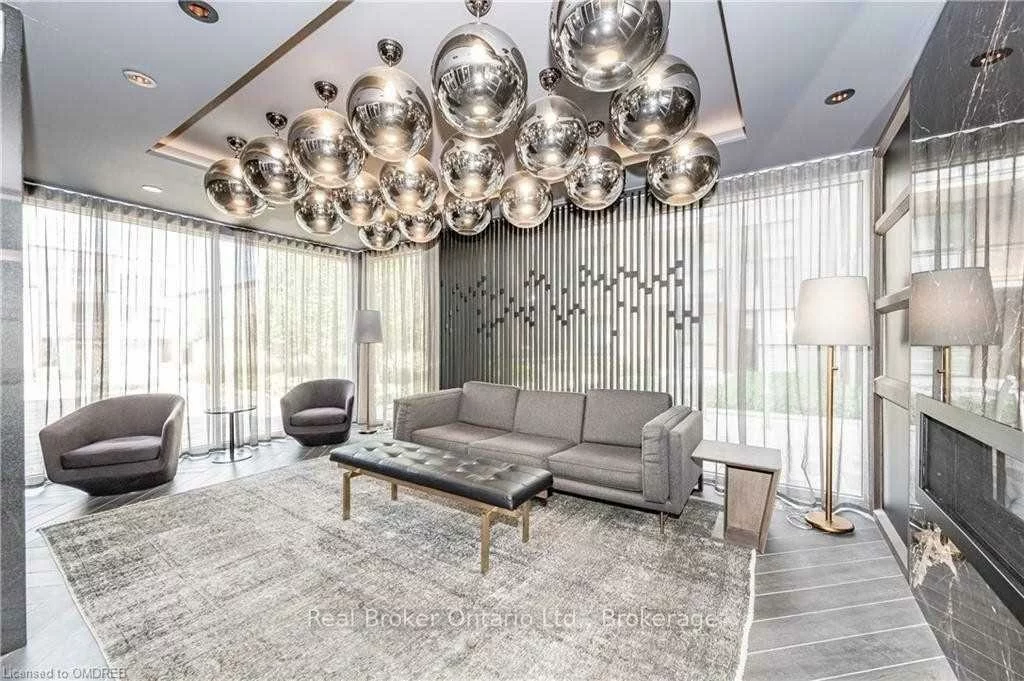 210, Sabina, 1008 - GO Glenorchy, Oakville