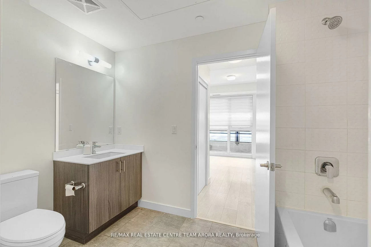 168, Sabina, 1008 - GO Glenorchy, Oakville