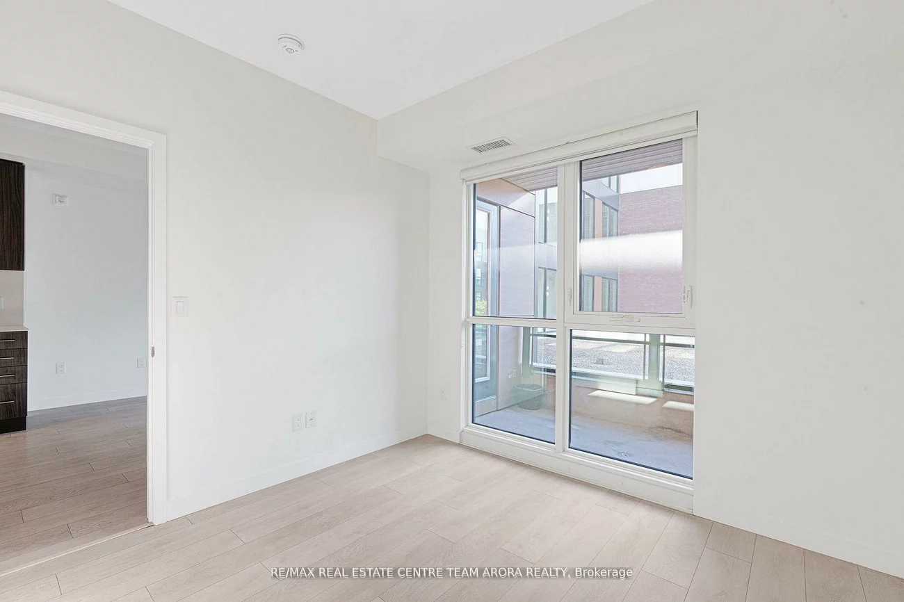 168, Sabina, 1008 - GO Glenorchy, Oakville